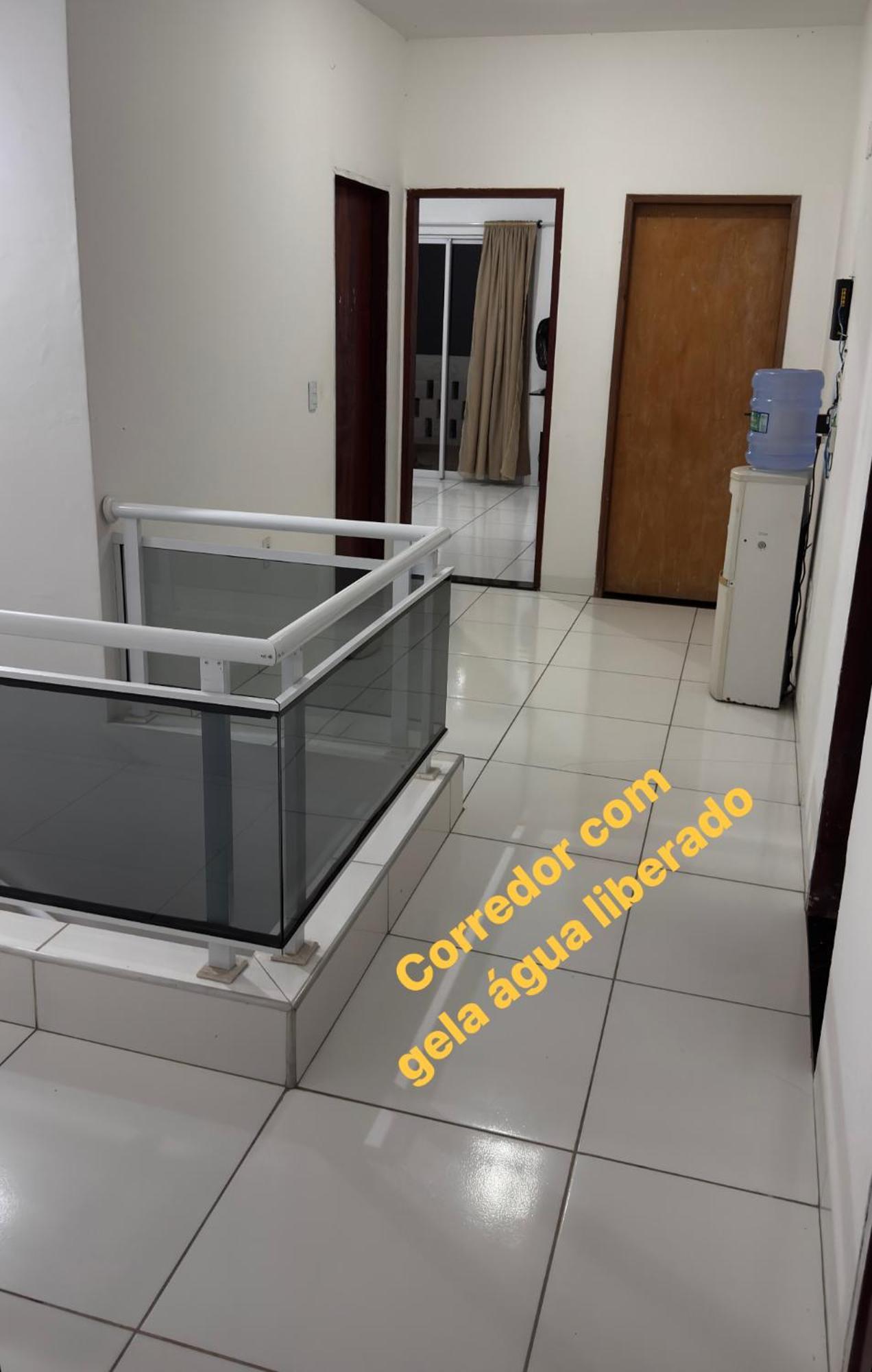 Hospedagem domiciliar Quartos Em Casa Com Piscina E Churrasqueira