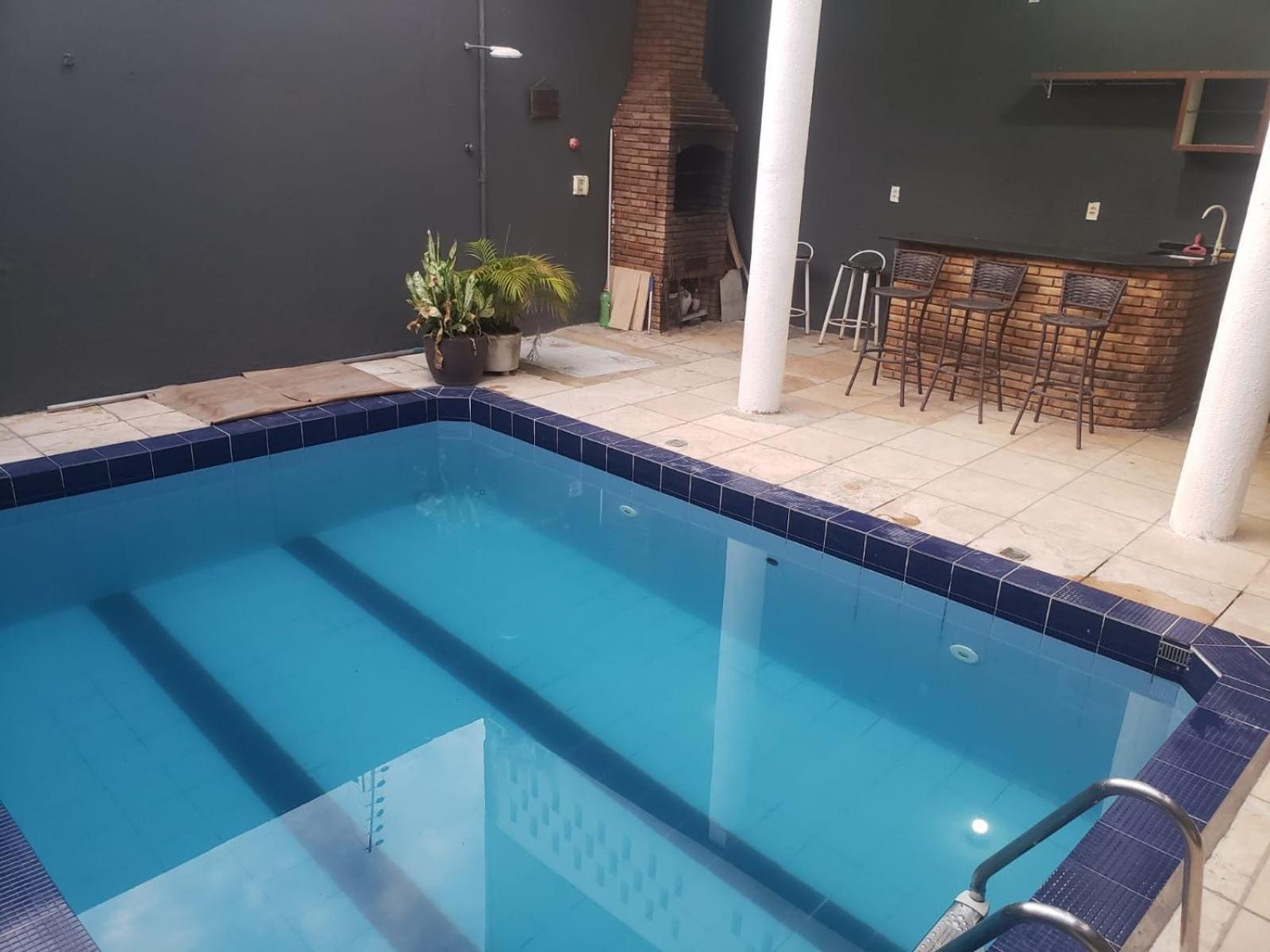 Hospedagem domiciliar Quartos Em Casa Com Piscina E Churrasqueira