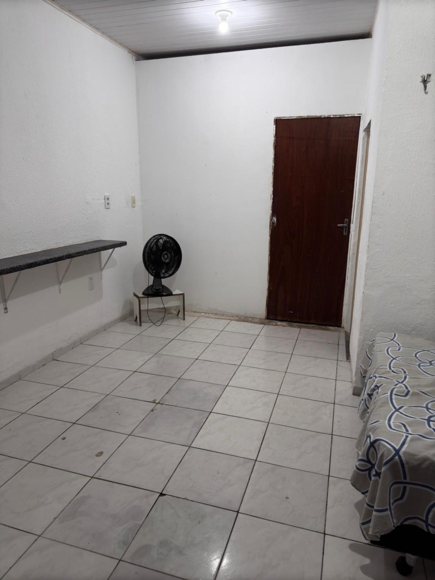 Quartos Em Casa Com Piscina E Churrasqueira Hospedagem domiciliar