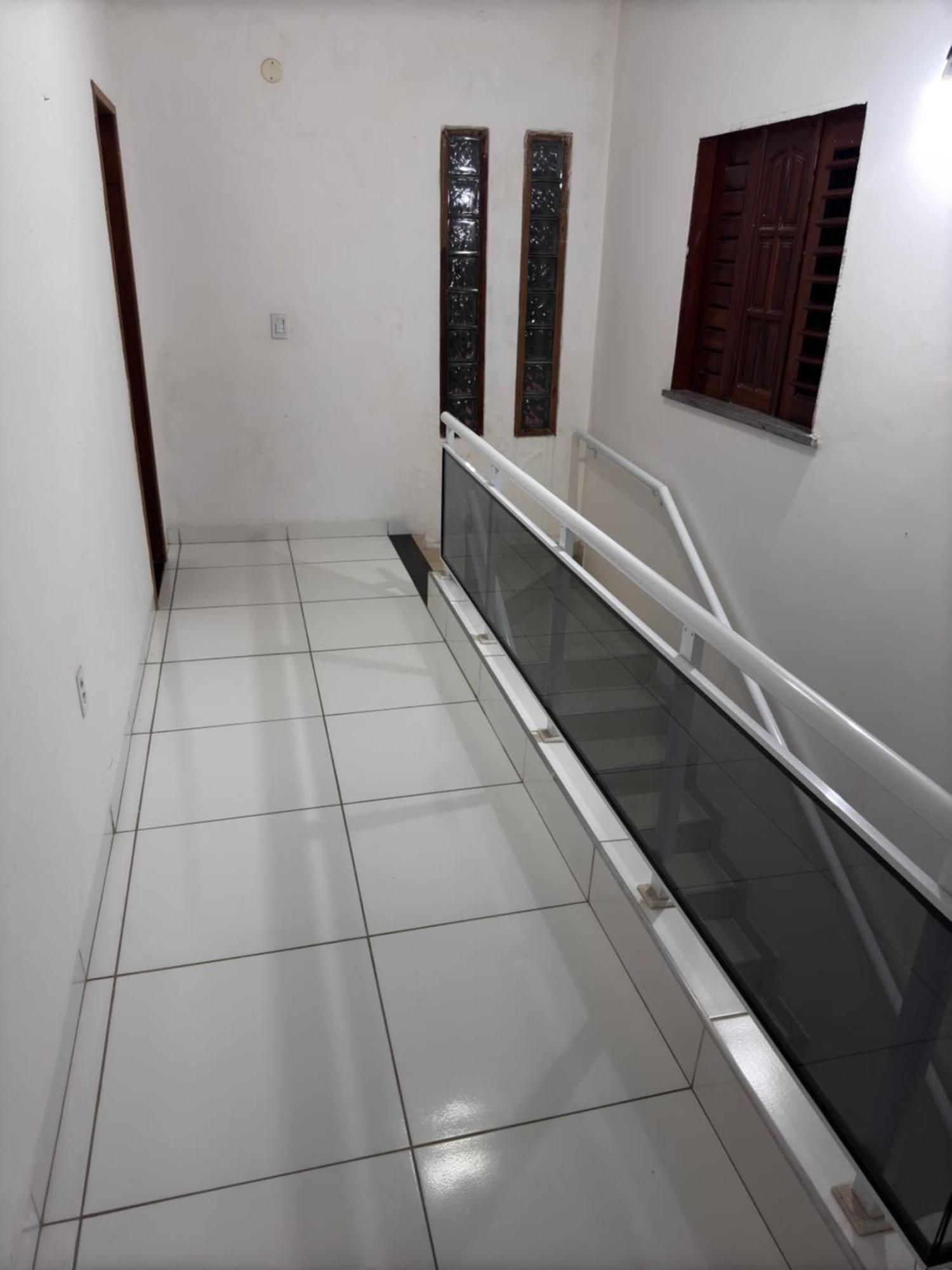 Quartos Em Casa Com Piscina E Churrasqueira *