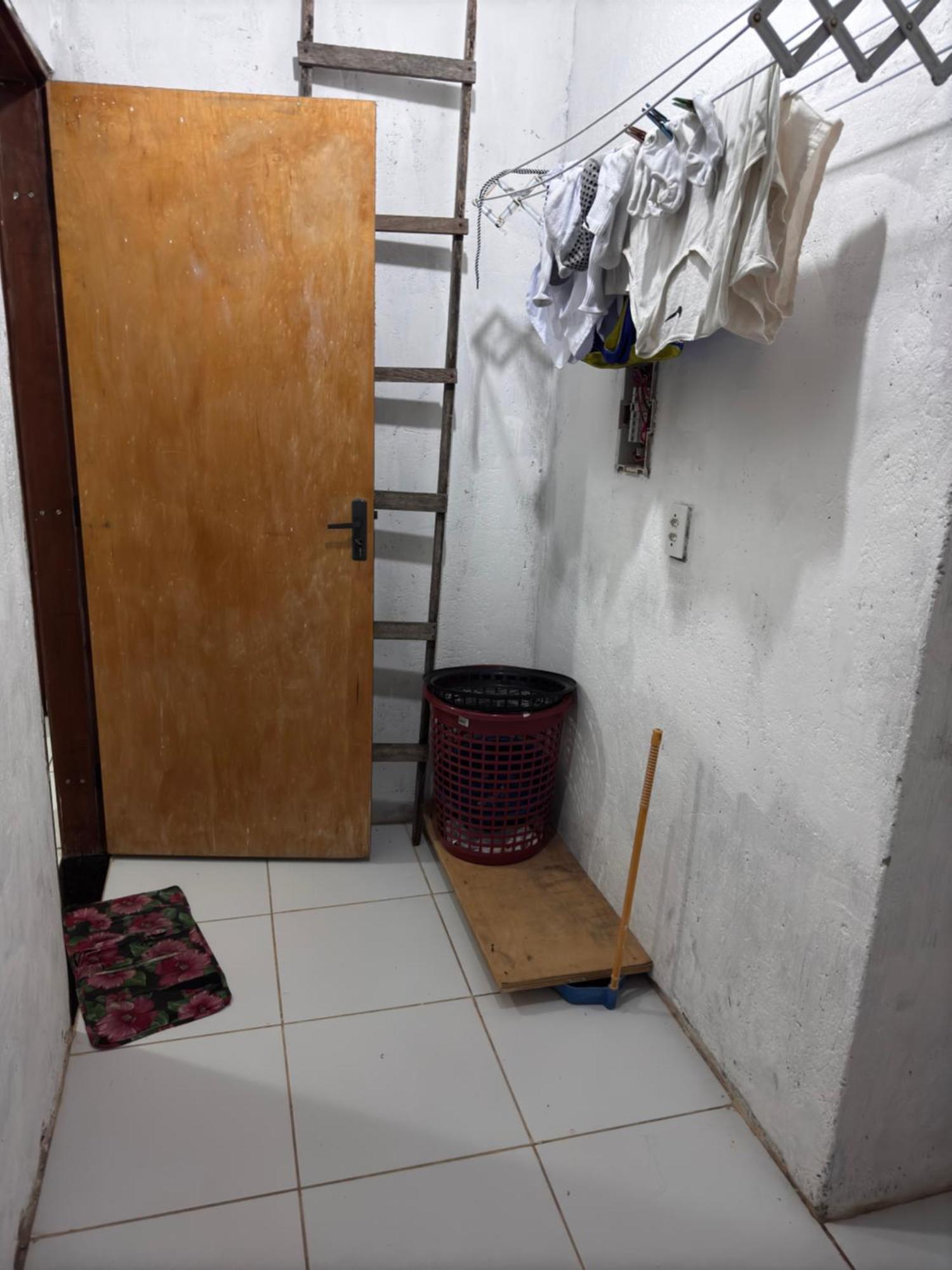 Quartos Em Casa Com Piscina E Churrasqueira Hospedagem domiciliar