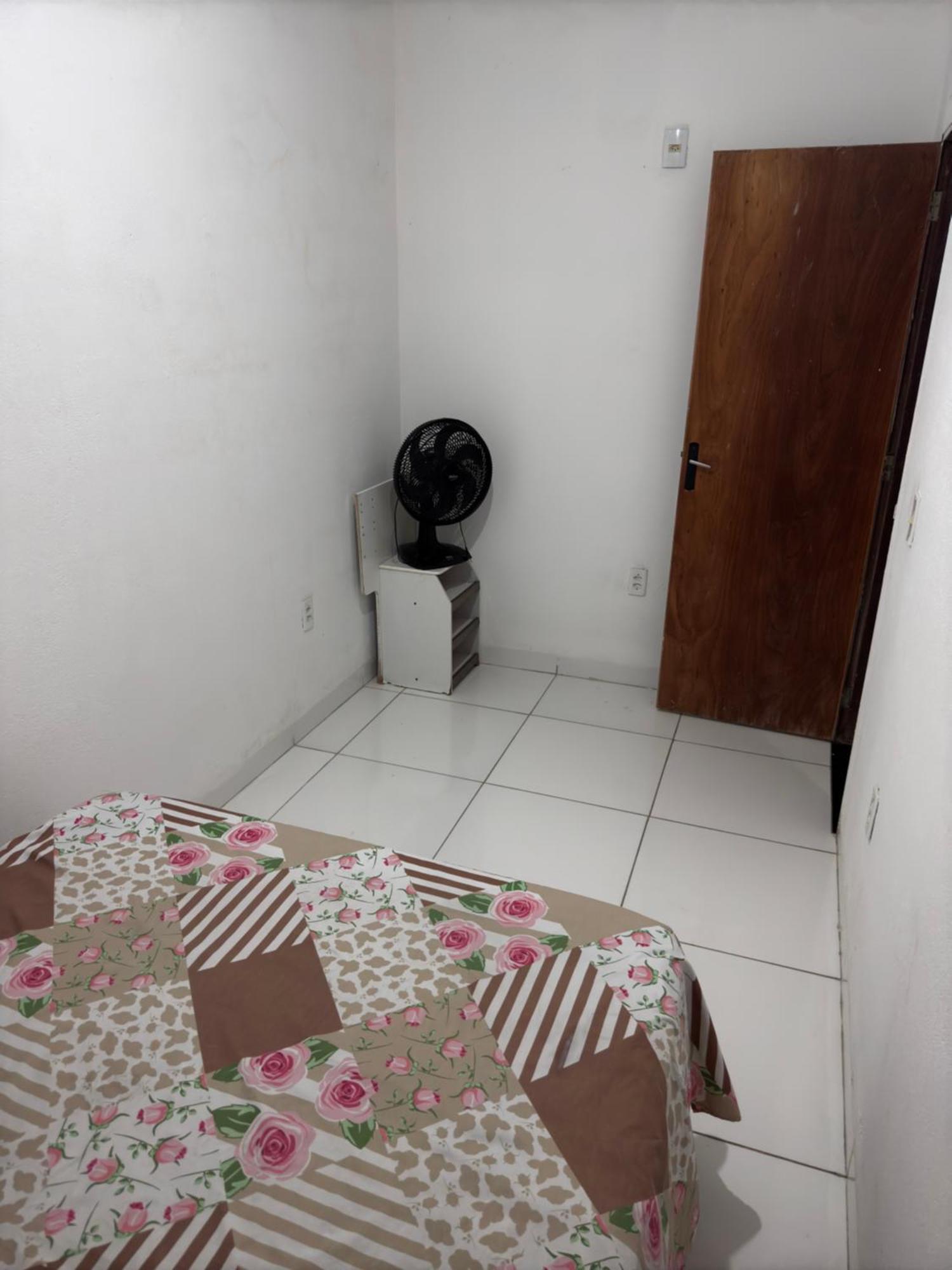 Quartos Em Casa Com Piscina E Churrasqueira Fortaleza (Ceara)